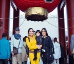 Penampilan Ashanty dengan Baju Serba Kuning